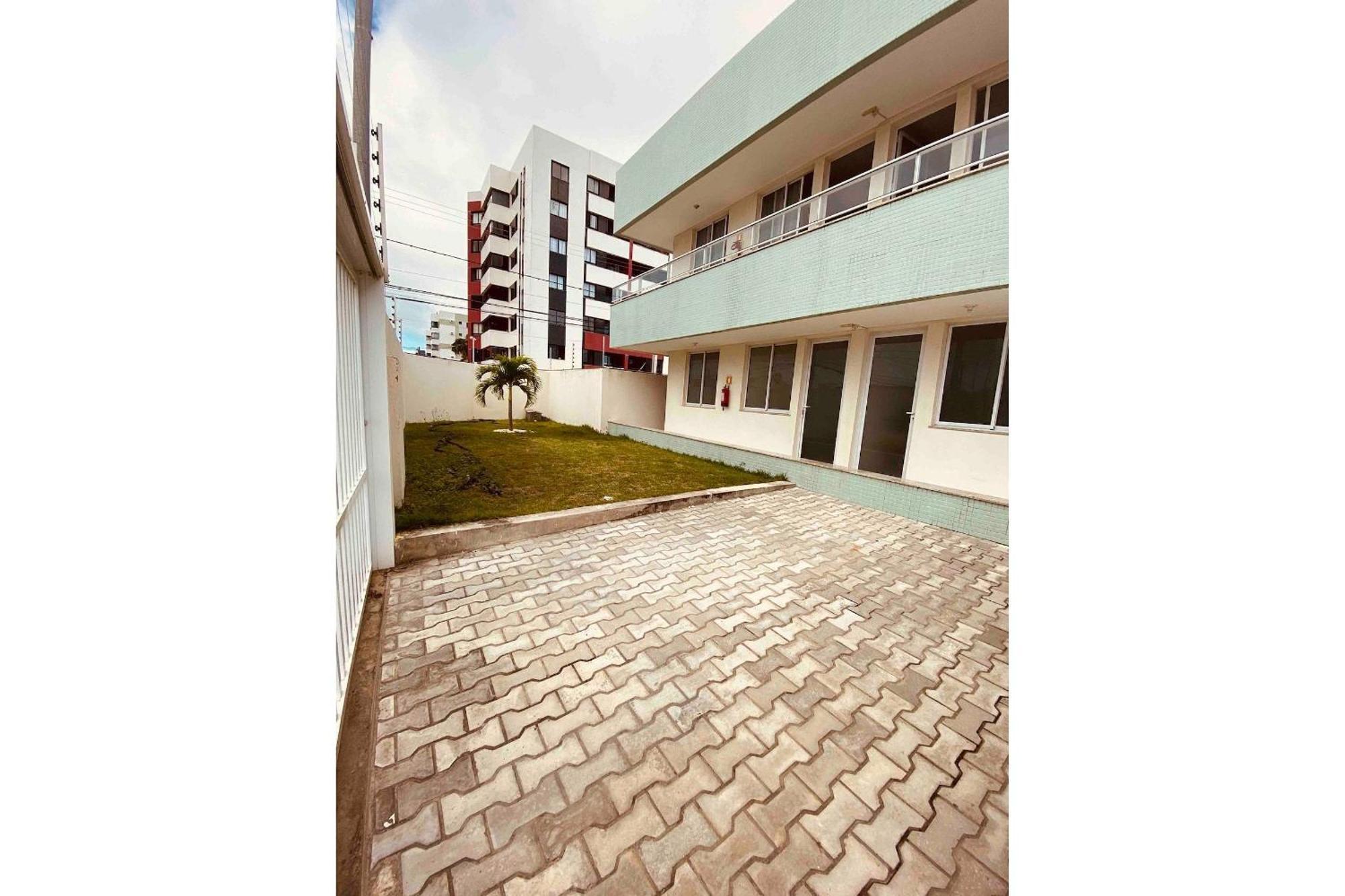Lindo Residencial No Bairro Privilegiado De